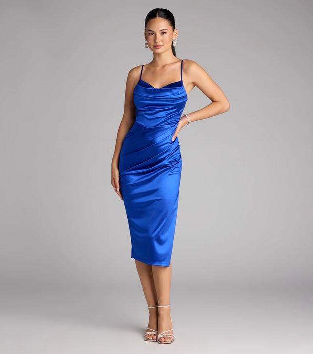 Style your seasonal looks with the Maggie Satin Bodycon Formal Dress, a trend-right, royal blue fall dress designed for any plan on your calendar with new and unqiue details.