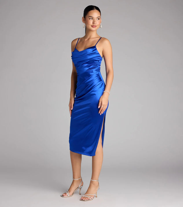 The Maggie Satin Bodycon Formal Dress is your new go-to royal blue dress—effortless, versatile, and made to update your fall style in seconds.