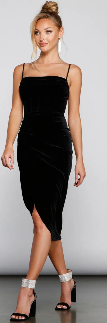Violette Formal Velvet Midi Dress