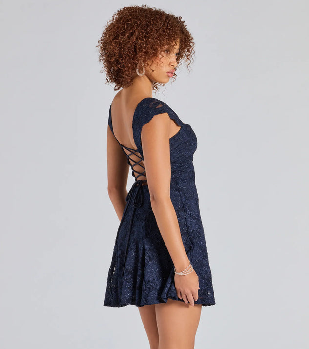 Own every entrance in the Ayzel Lace-Up A-Line Glitter Lace Dress, a navy blue party dress perfect for milestone birthdays and grad parties, or dancing through summer nights and unforgettable bachelorette celebrations.