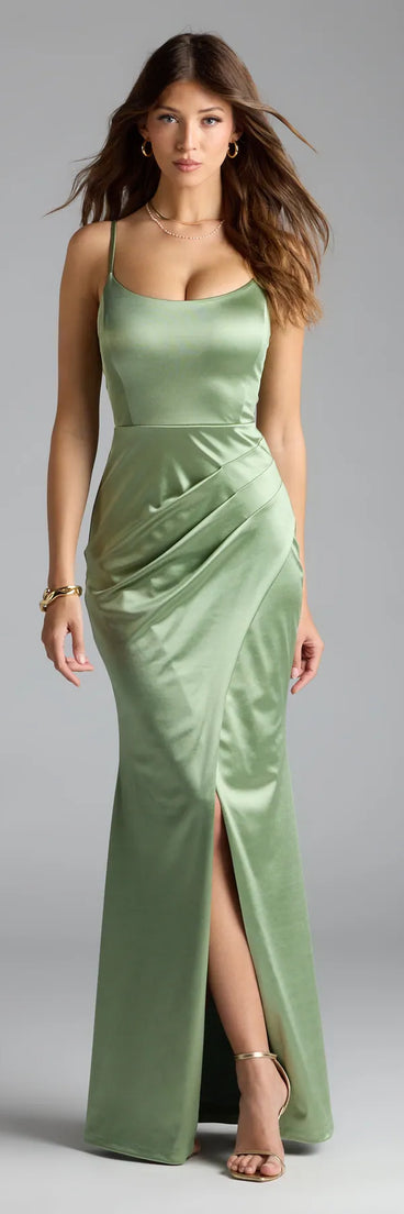 Feel instantly put-together in the Alaine Lace-Up Slit Mermaid Satin Formal Dress in sage green, a stylish wedding guest dress designed for confident style and all-out celebration.