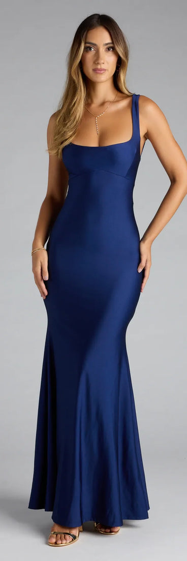 The Gabriella Lace-Up Mermaid Formal Dress is your new go-to navy blue dress—effortless, versatile, and made to update your fall style in seconds.