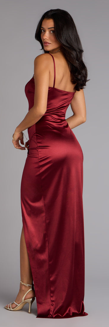 The Mayra Formal Satin Slit Long Dress is your new go-to Windsor dress—effortless, versatile, and made to update your fall style in seconds.
