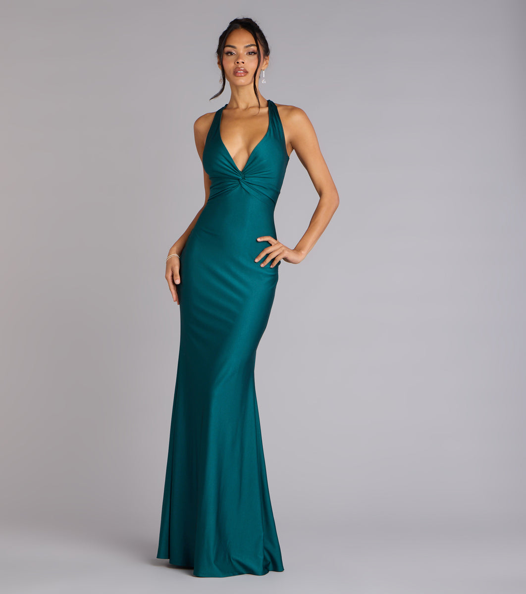 Adrianne Plunge Bow Mermaid Formal Dress | Windsor Adrianne Plunge Bow Mermaid Formal Dress | Windsor