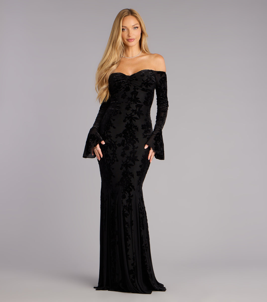 Off-Shoulder Long Sleeves Velvet Sleek Mermaid Formal Dress main image 1