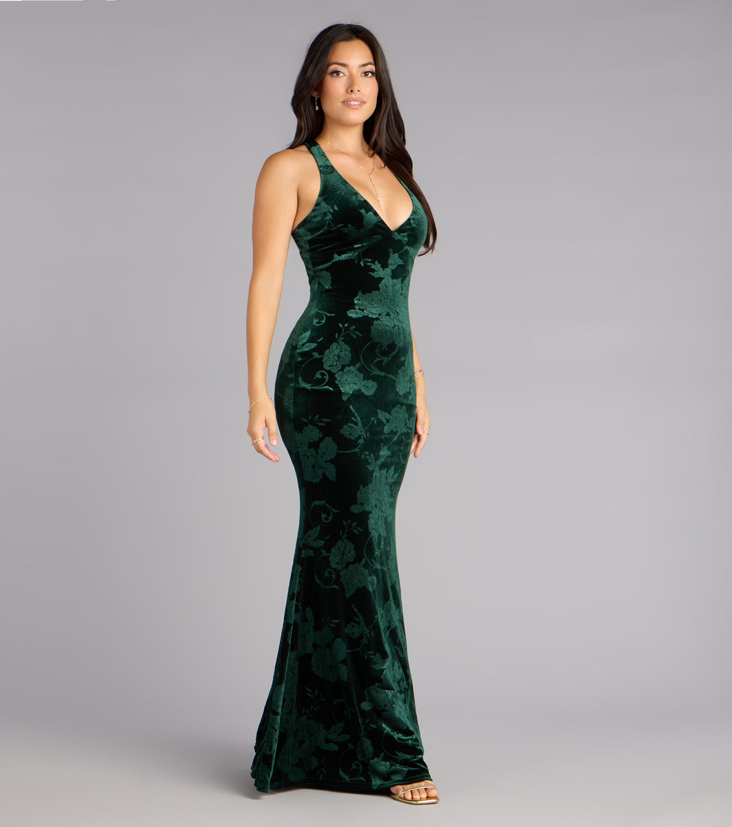 Windsor Miriam Floral Velvet Mermaid Formal Dress in Burgundy | Size: L