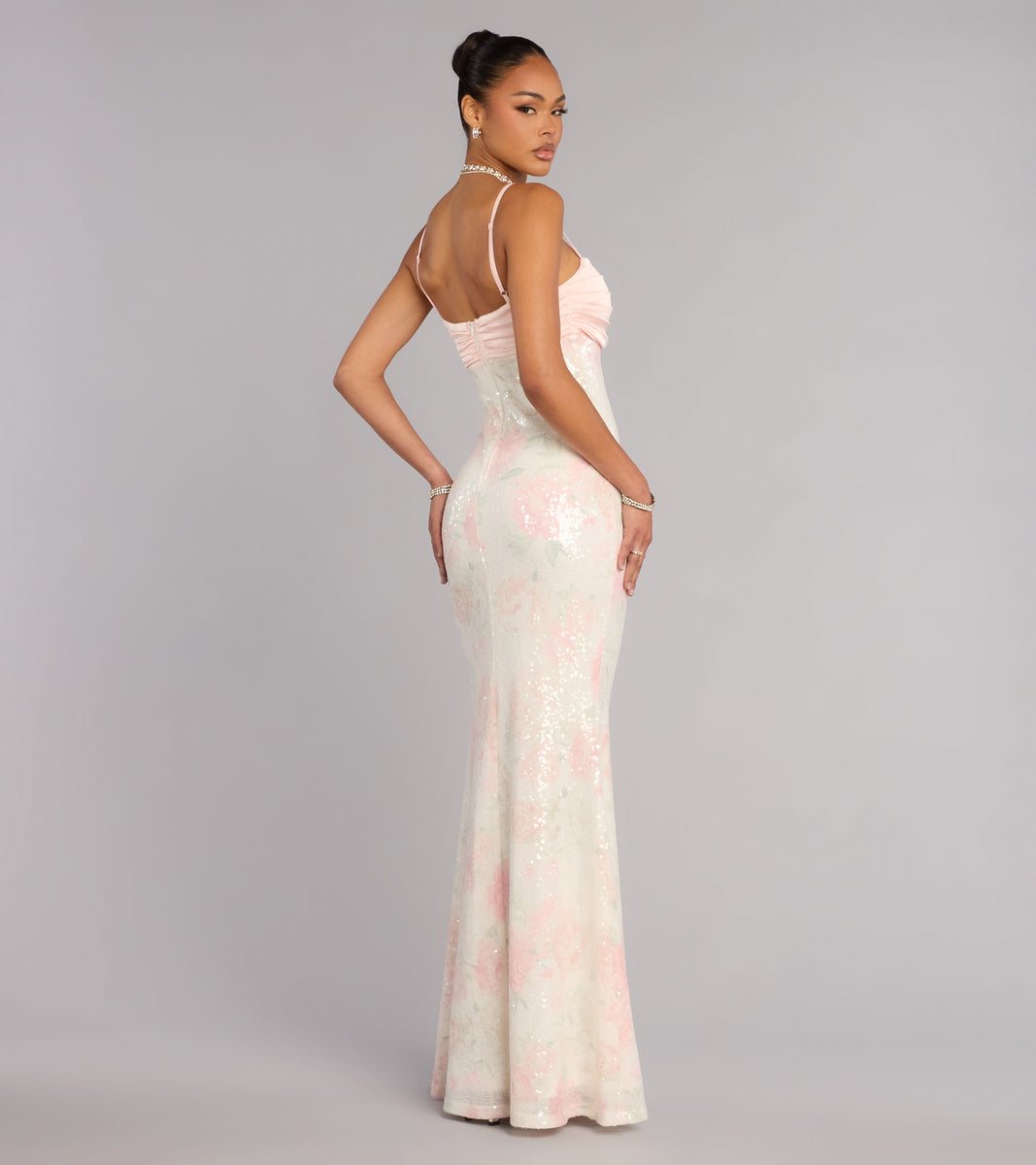 Fiona Floral Sequin Slit Formal Dress in Pink | Size: M | Windsor Fiona Floral Sequin Slit Formal Dress in Pink | Size: M | Windsor