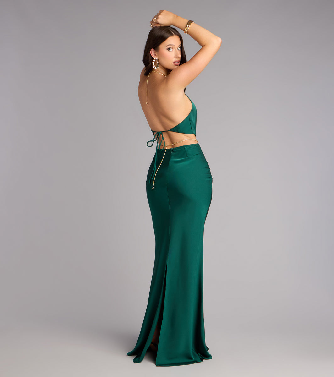 Windsor Patricia Satin Chain Column Formal Dress in Green | Size: XS | Satin Fabric Windsor Patricia Satin Chain Column Formal Dress in Green | Size: XS | Satin Fabric