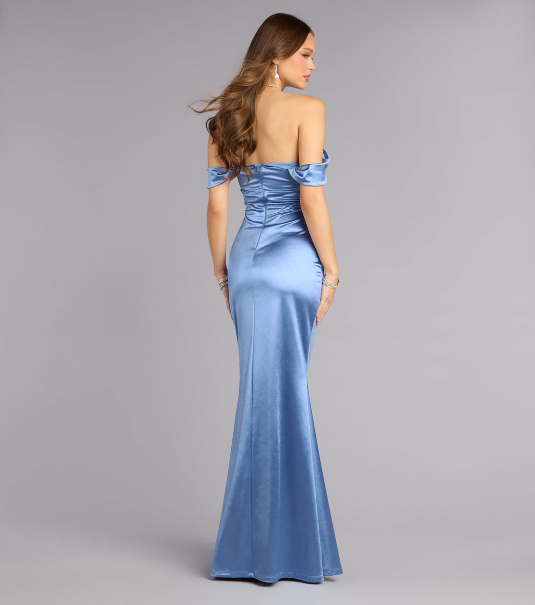 7月末販売終了 新品 MADISON BLUE SPEEDO プールサイドドレス Melodie Satin Off-Shoulder Formal Dress | Windsor