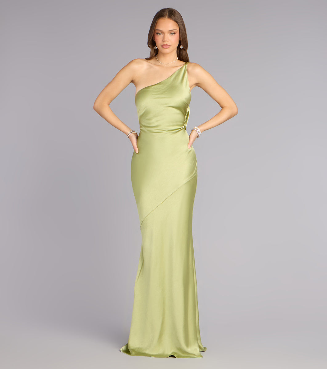 Windsor Brynlee Satin Open Back Formal Dress in Sage | Size: XL | Satin Fabric Windsor Brynlee Satin Open Back Formal Dress in Sage | Size: XL | Satin Fabric
