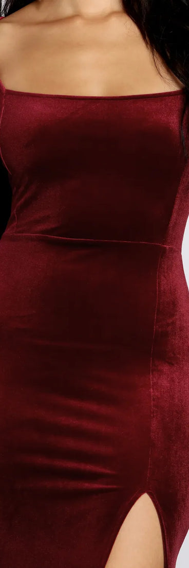 Coretta Velvet Evening Gown