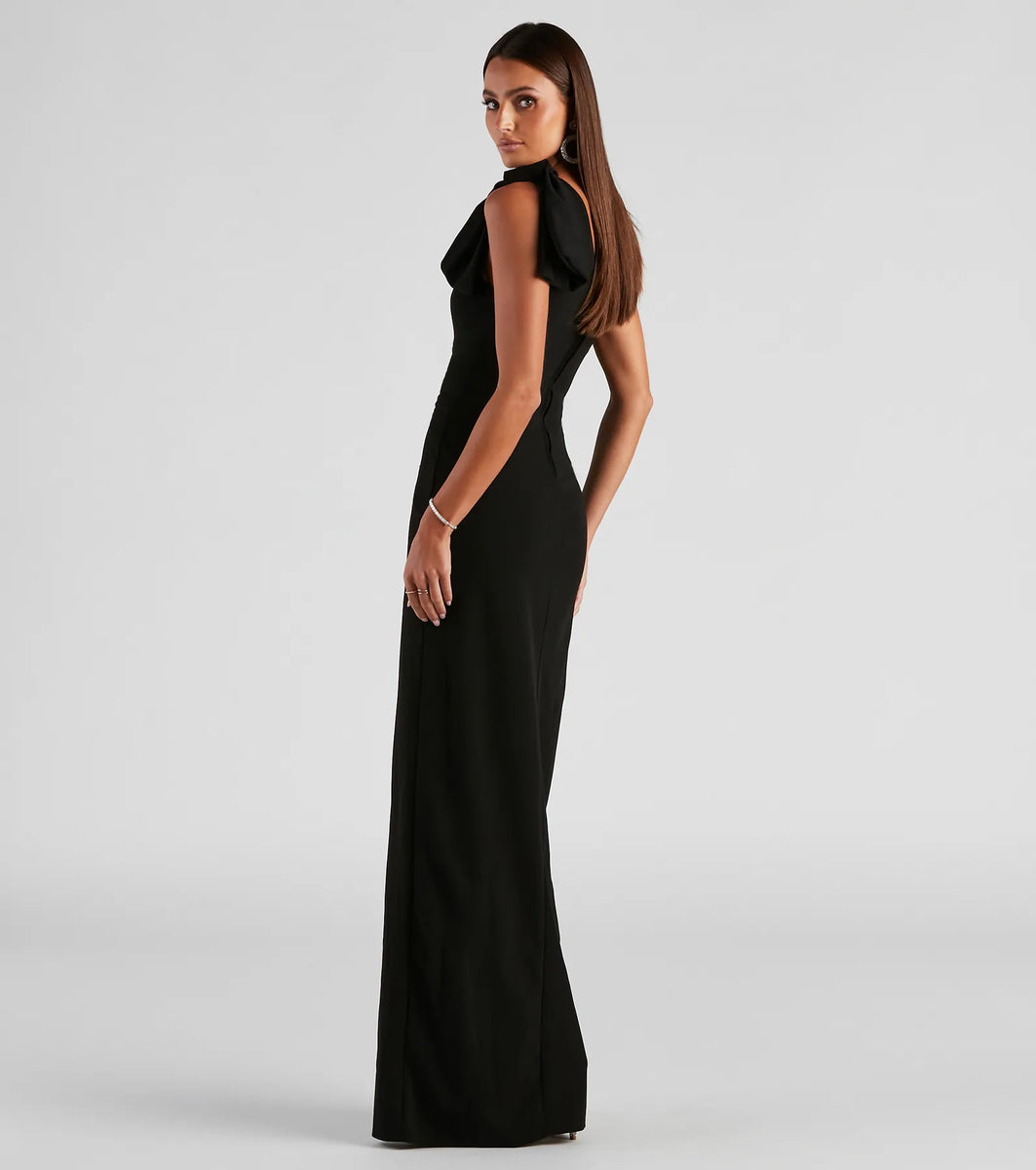 chinese dress ladies Amazon.com: MIRUXIA Women's One Shoulder Bridesmaid Dresses Long with Slit  Pleated Satin Mermaid Formal Evening Gowns US0 Black : Clothing, Shoes &  Jewelry main image 0