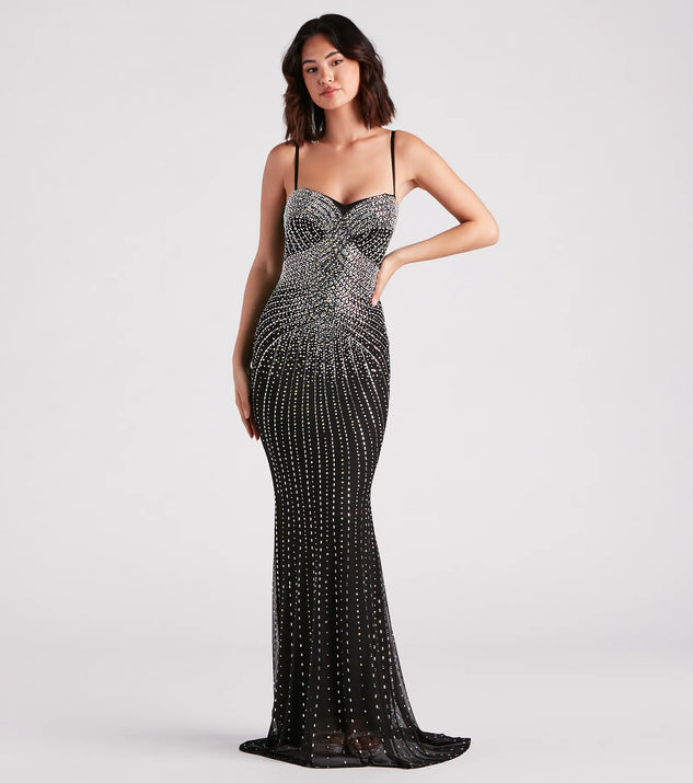 Step into 2025 in style with the Tori Formal Rhinestone Mermaid Long Dress —a stunning black NYE dress that combines elegant design details with a glam look, perfect for formal events and intimate gatherings.