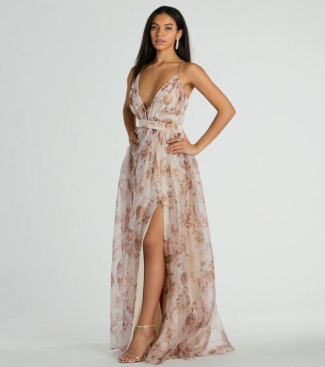 The Clarissa V-Neck Rose Floral A-Line Formal Gown is an elegant brown formal dress in a rich seasonal color and with unique design accents that make dressing up for winter parties, holiday balls, or festive gatherings effortless!