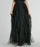 With textured fabric and festive style, this black formal dress is perfect for standing out at Christmas gatherings, holiday parties, and New Year's Eve celebrations.