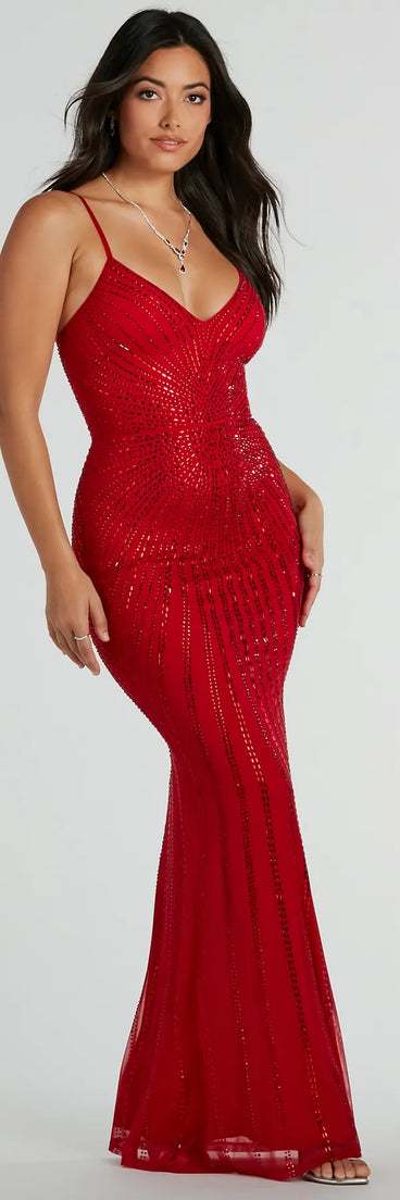 Turn heads at Prom 2025 in this red prom dress, where statement-making details meet the iconic style of the Cameron V-Neck Rhinestone Slim Formal Dress .