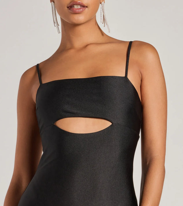 The Arianna Sleeveless Cutout Long Slim Formal Dress is an elegant black formal dress in a rich seasonal color and with unique design accents that make dressing up for winter parties, holiday balls, or festive gatherings effortless!