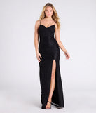 Make a bold statement in the Rory Sweetheart Slit Bodycon Lace Formal Dress in black, the perfect fall dress for weddings, cocktail hours, nights out, and/or seasonal celebrations.