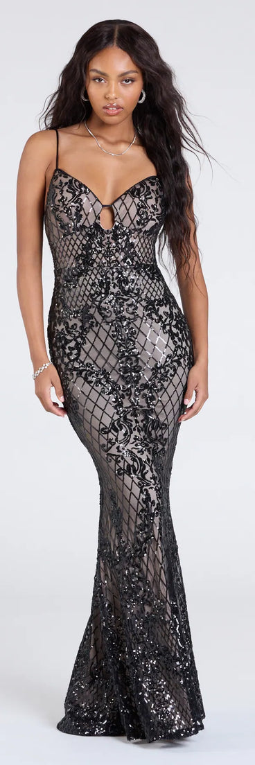 The Dakota Mermaid Sequin Formal Dress is your new go-to black dress—effortless, versatile, and made to update your fall style in seconds.