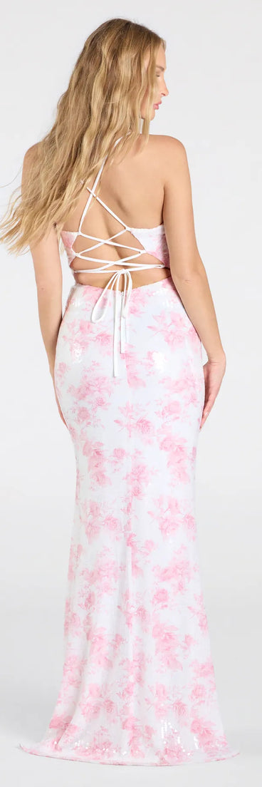 Style your seasonal looks with the Farryn Lace-Up Mermaid Floral Sequin Formal Dress, a trend-right, pink fall dress designed for any plan on your calendar with new and unqiue details.