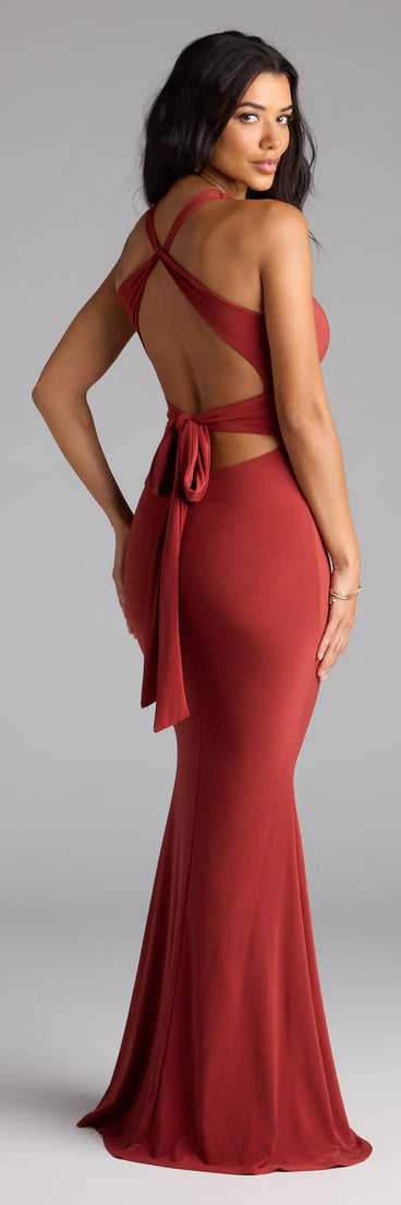 Own the spotlight in the Juliane Strappy Back Mermaid Formal Dress, a rust formal dress crafted to deliver luxe style for autumn weddings, Military Balls, or any special event.