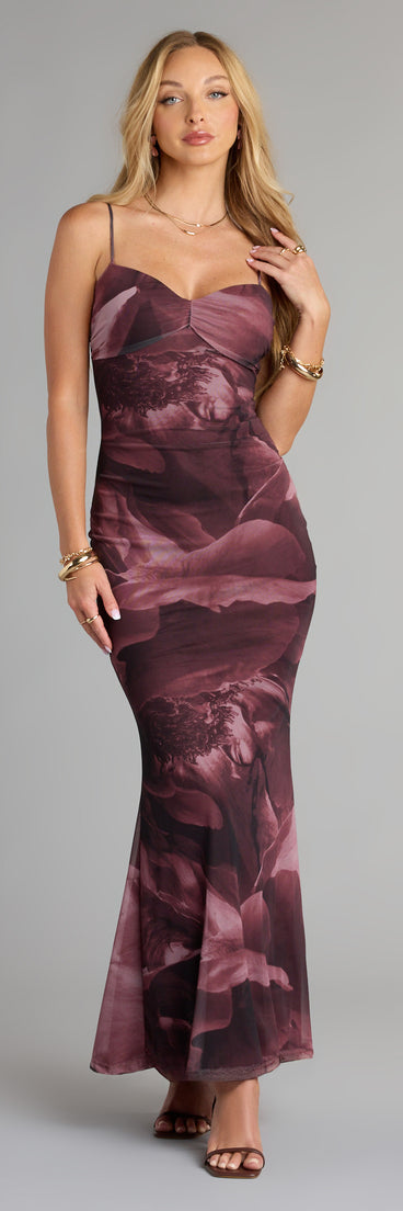 The Whirlwind Romance Floral Abstract Maxi Dress is your new go-to Windsor dress—effortless, versatile, and made to update your fall style in seconds.