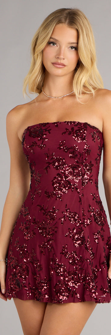 The Shimmer In Bloom Floral Sequin Mini Tube Dress is your new go-to Windsor dress—effortless, versatile, and made to update your fall style in seconds.