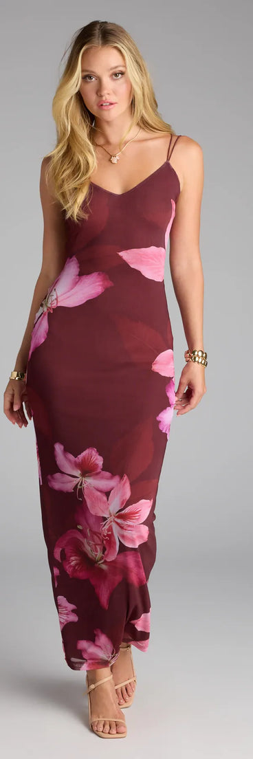The Vacay Dream Floral Strappy Maxi Dress is your new go-to brown dress—effortless, versatile, and made to update your fall style in seconds.