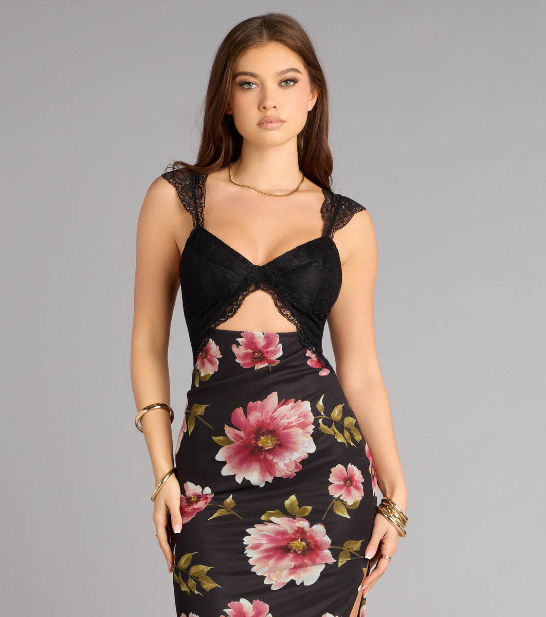 Windsor Love Language Floral Lace Slit Maxi Dress in Black | Size: M
