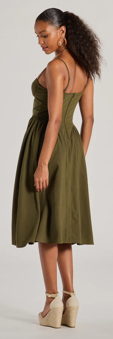 The Blissful Afternoons Corset A-Line Midi Dress is a casual dress for more than special occasions with a fitted or flowy silhouette and accents in the most recent trends!