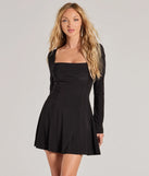 Step into winter chic with the Pretty Style Bell Sleeve A-Line Mini Dress, a black mini dress featuring an above-the-knee cut ideal for cocktail parties, festive gatherings, or clubwear.