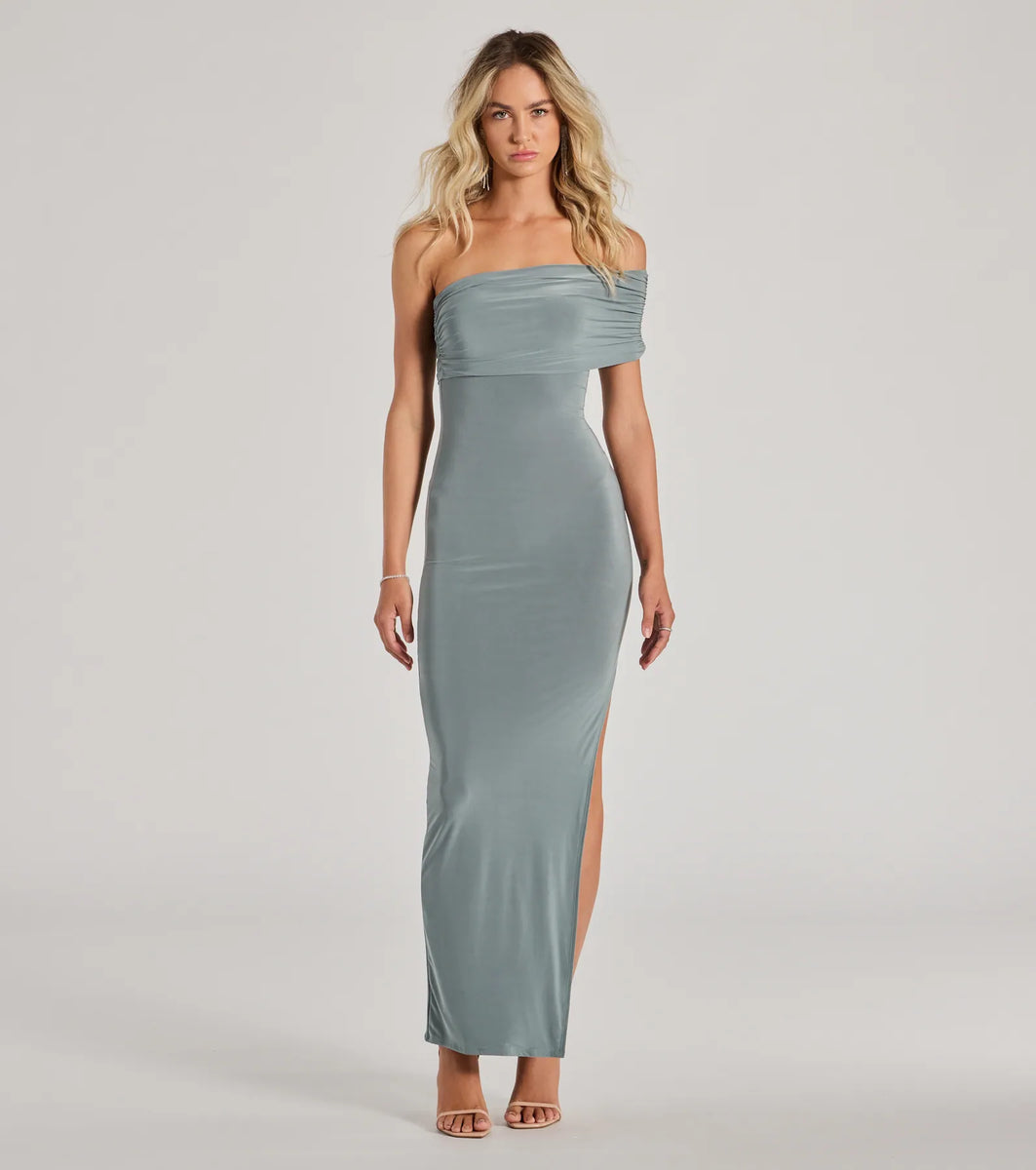 Undeniable Beauty One-Shoulder High Slit Knit Maxi Dress | Windsor 