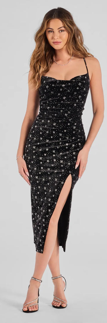 You’ll feel stylish and confident in the Dazzle Nights Glitter Rhinestone Velvet Midi Dress as your Winter Formal Dress to stand out at your dance or event.