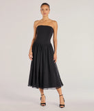 The Stylish Moment Drop Waist A-Line Midi Dress in black combines chic design and festive charm, offering a cocktail dress perfect for winter cocktail parties, work events, and holiday soirées.