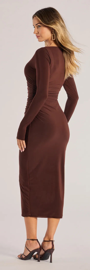 Make a bold statement in the Sleek Vibes Long Sleeve Ruched Midi Dress in brown, the perfect spring dress for weddings, cocktail hours, nights out, and/or seasonal celebrations.