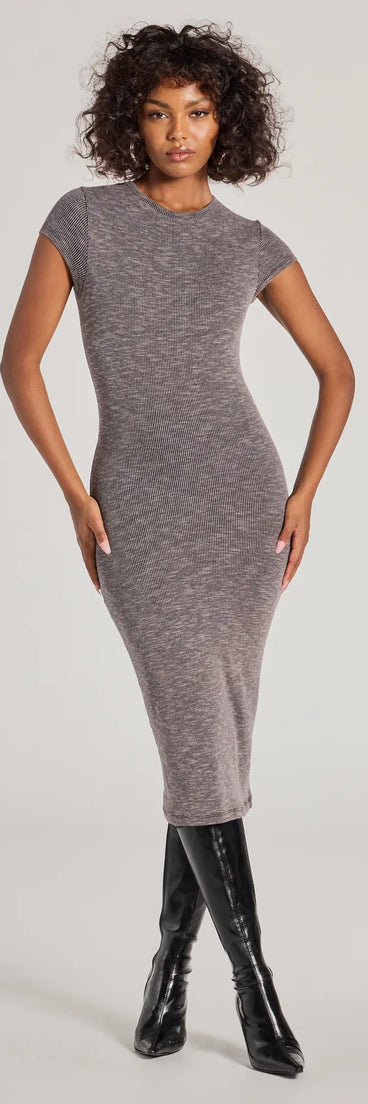 The Back To Basics Ribbed Knit Midi Dress offers a transitional weather style, with a cozy sweater knit perfect for office wear, casual day outings, or layered outfits.