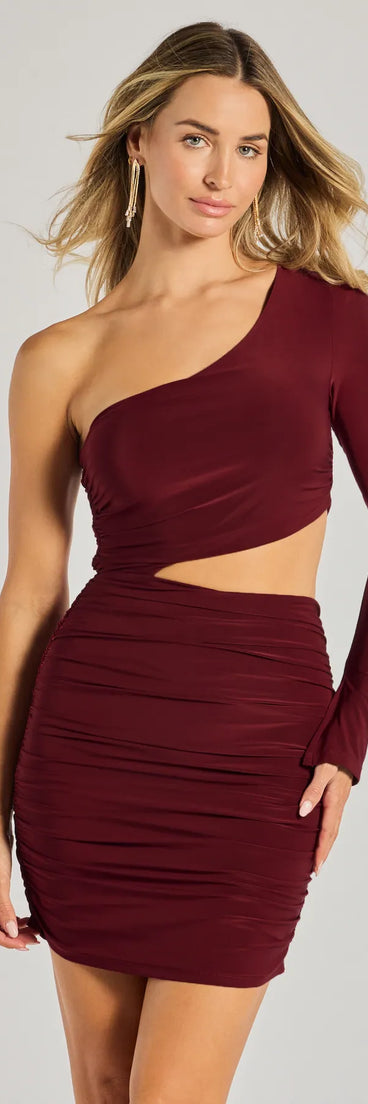 Bring high-impact style to your nightlife in the Girl's Night One-Shoulder Cutout Mini Dress, a bold burgundy club dress made for dancing, parties, and unforgettable nights.