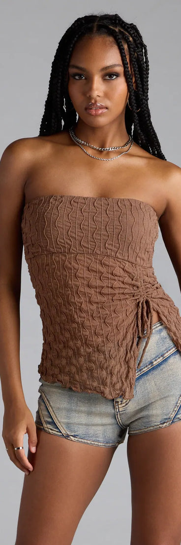 Complete your look with the Trendy Era Sheer Mesh Tube Top, a trendy brown top that’s ready to pair with anything in your fall rotation.