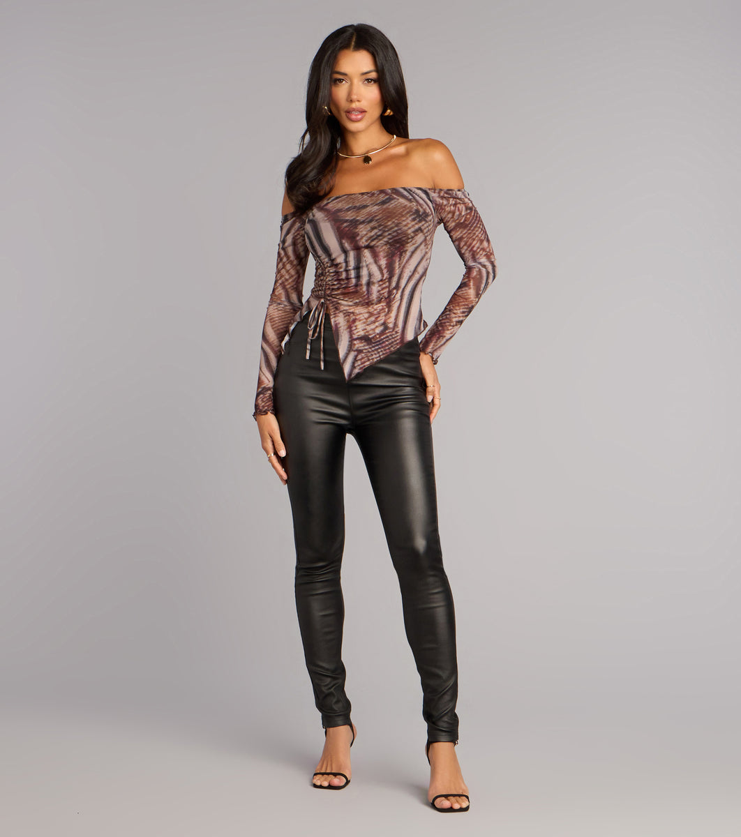 Artful Energy Off-The-Shoulder Crop Top | Windsor