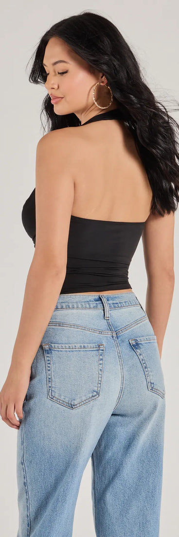 From bold to effortless, the Elevated Sleek Knit Cowl Neck Halter Top lets you define your vibe with black tops that speak your style.