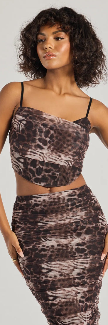 Serve effortless style and scroll-stopping energy in the Unmatched Boldness Leopard Print Crop Top, part of a multi-color matching clothing set that does the work for you with bold, polished vibes from top to bottom.