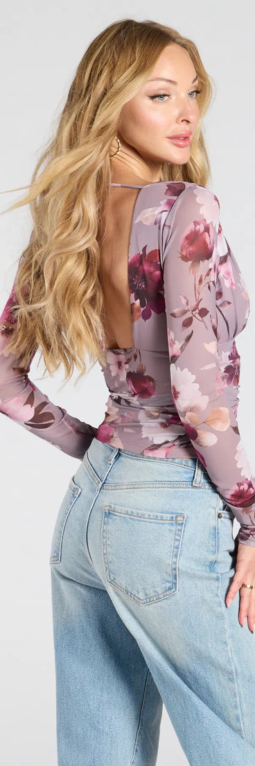Add a sleek touch to your outfit with this mauve long sleeve top—the Sassy Style Print Mesh Long Sleeve Top makes effortless transitions from desk to dinner.