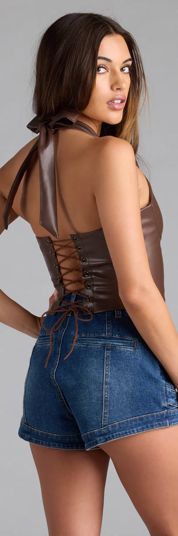 Add a seasonal refresh to your look with the Undeniable Flair Halter Corset Top, a trendy top in brown made for easy styling for any vibe.