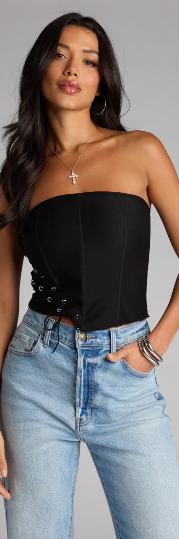 Trendy women’s tops, like the Tie It Up Strapless Lace Up Corset Top, bring effortless style for fall layering, lounging, or going out.