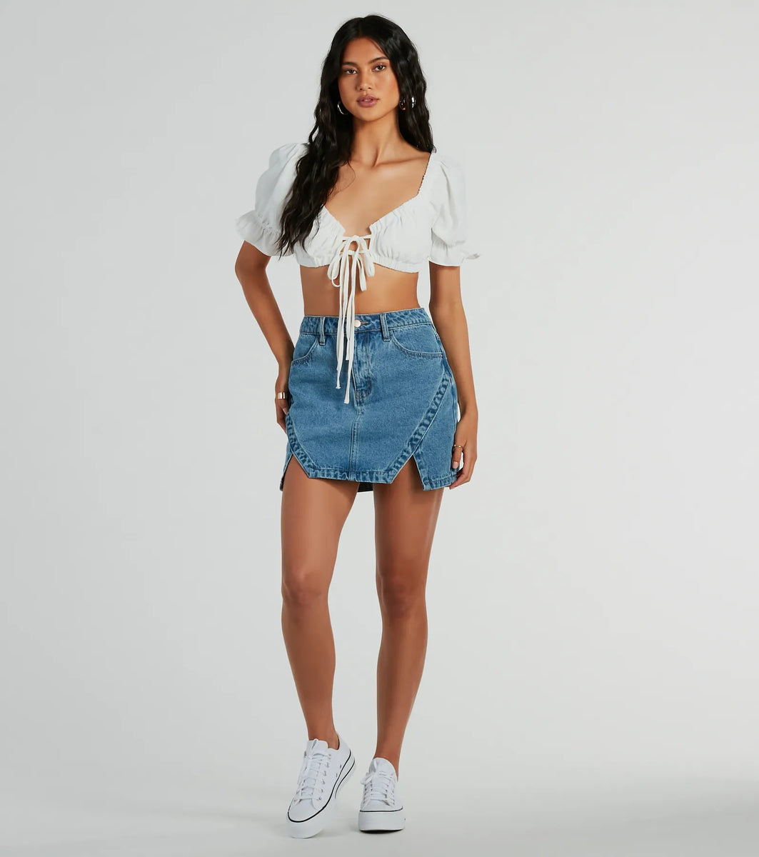 Ruffle Sleeve Tie Front Crop Top