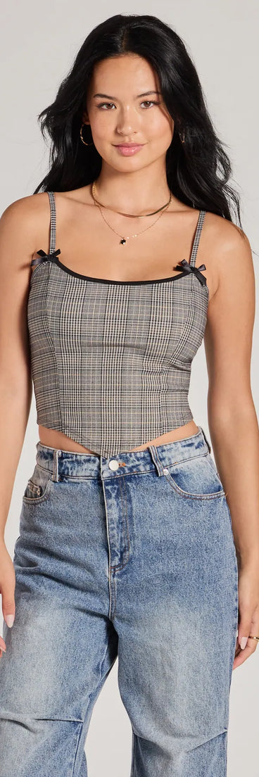 The waist-defining bodice style of the Preppy Vibe Lace-Up Plaid Corset Top in gray is perfect for making a statement with your outfit and provides the structure, molded cups, or lace-up details that capture the corset trend