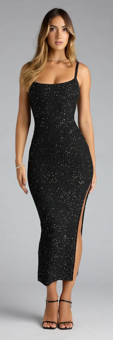 The Upscale Sparkle Sequin Low Back Maxi Dress is your new go-to black dress—effortless, versatile, and made to update your fall style in seconds.
