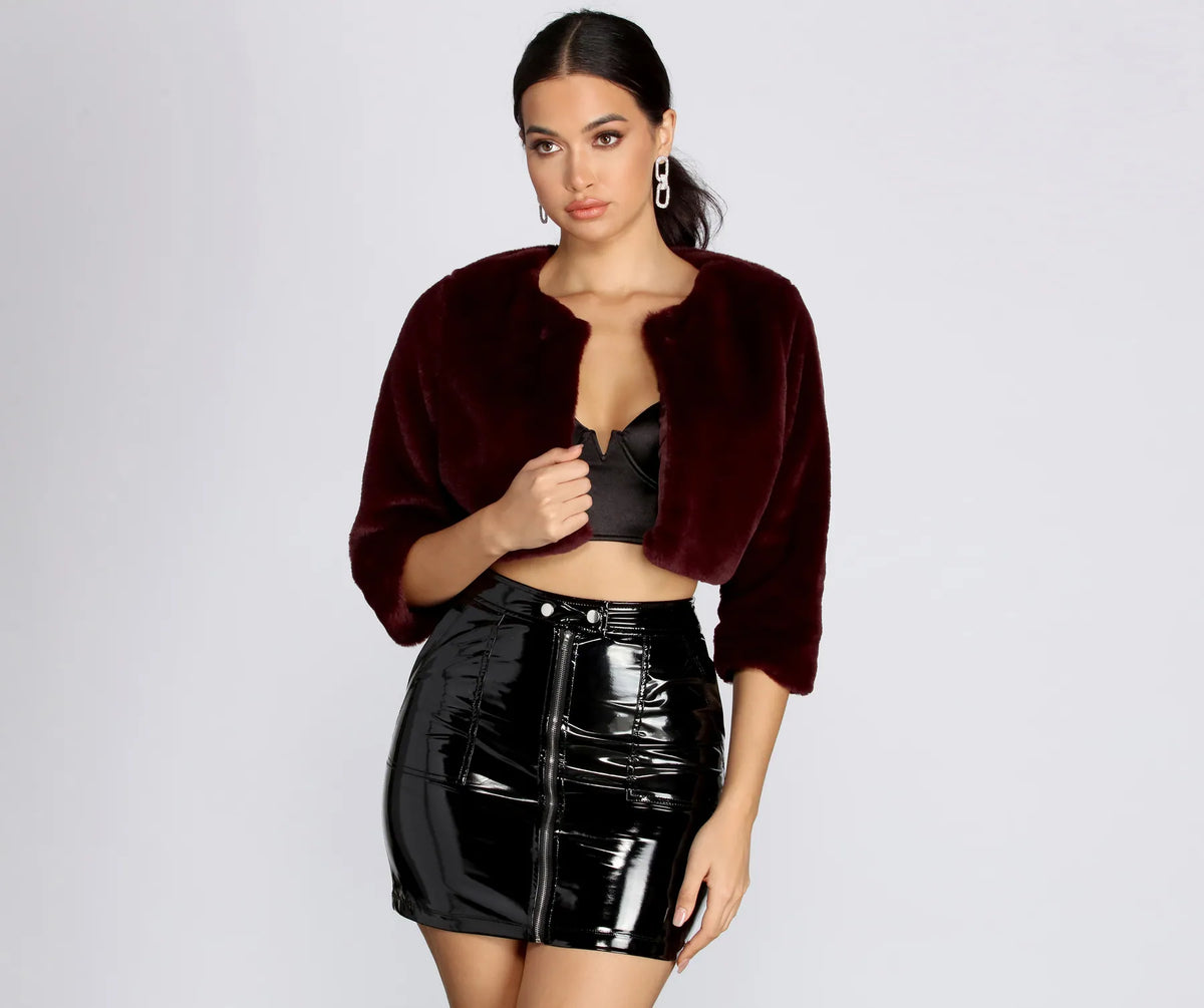 FEATHER CROPPED JACKET