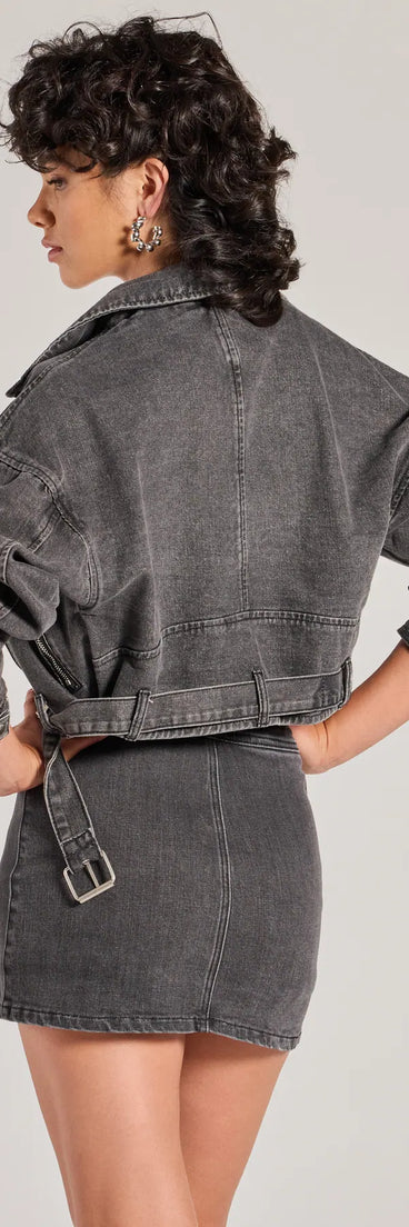 Layer on laid-back style with the Add Some Edge Moto Denim Jacket in black, a jean jacket perfect for casual looks with a cool-girl twist.