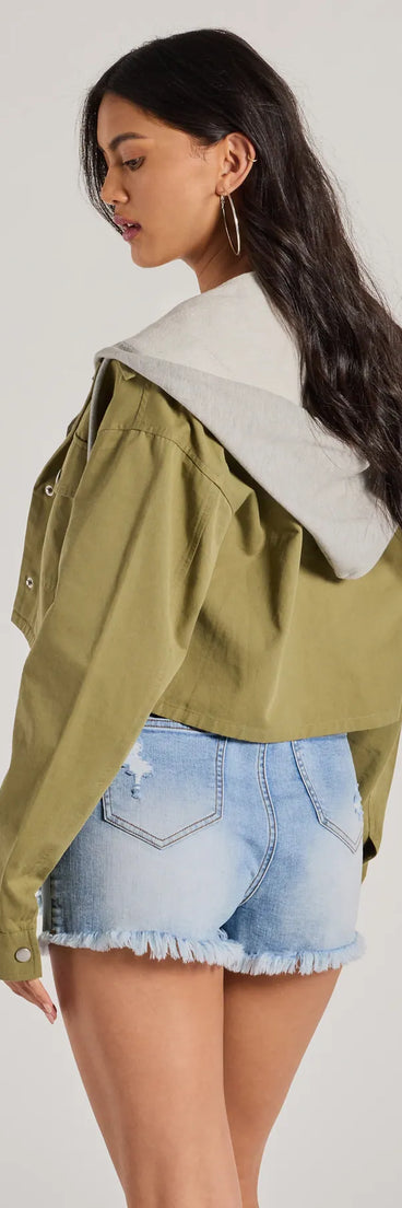 Elevate your fall looks with the Feelin' Comfy Ribbed Knit Fitted Hoodie, a olive green hoodie made for laid-back layering.